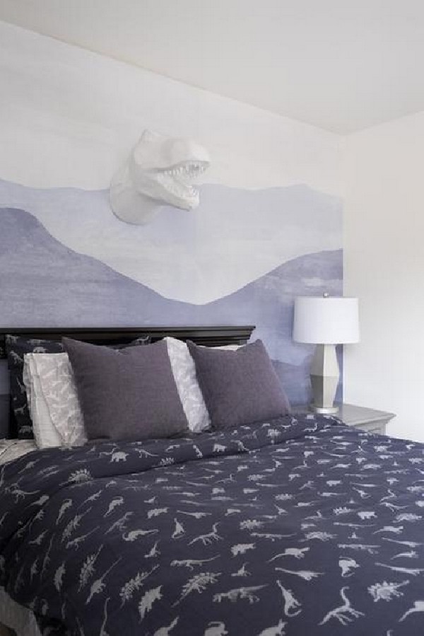 MOUNTAIN MURAL WARM GREY