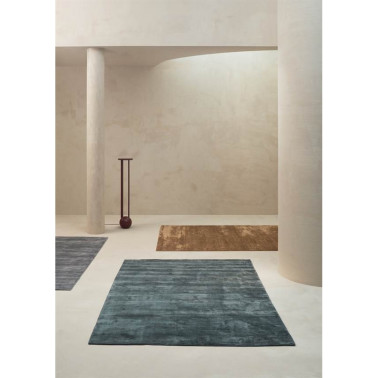 COVER STONE
