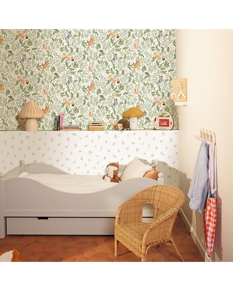 Balade En Foret Vert Kaki 105747170