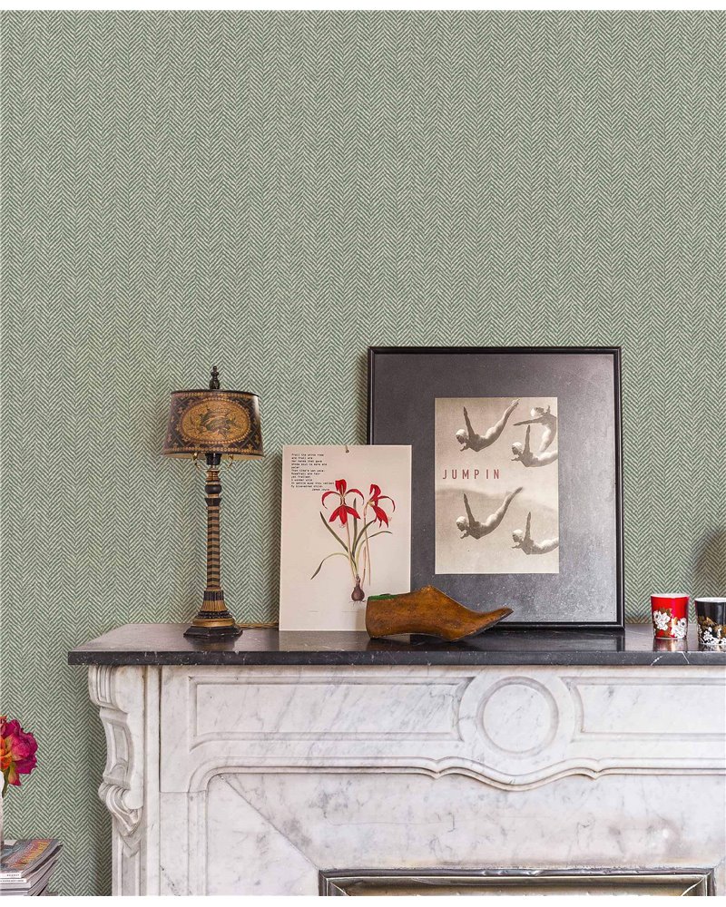 Spike Green B00336