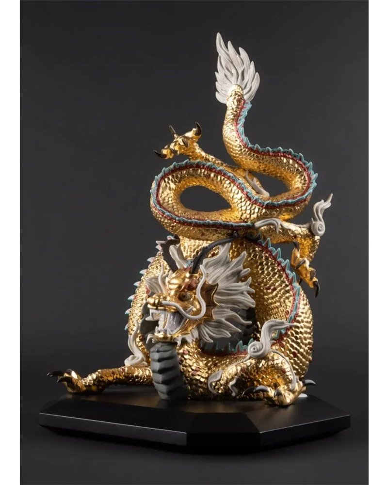 Escultura Dragón protector. Oro. Edición especial. Serie Limitada