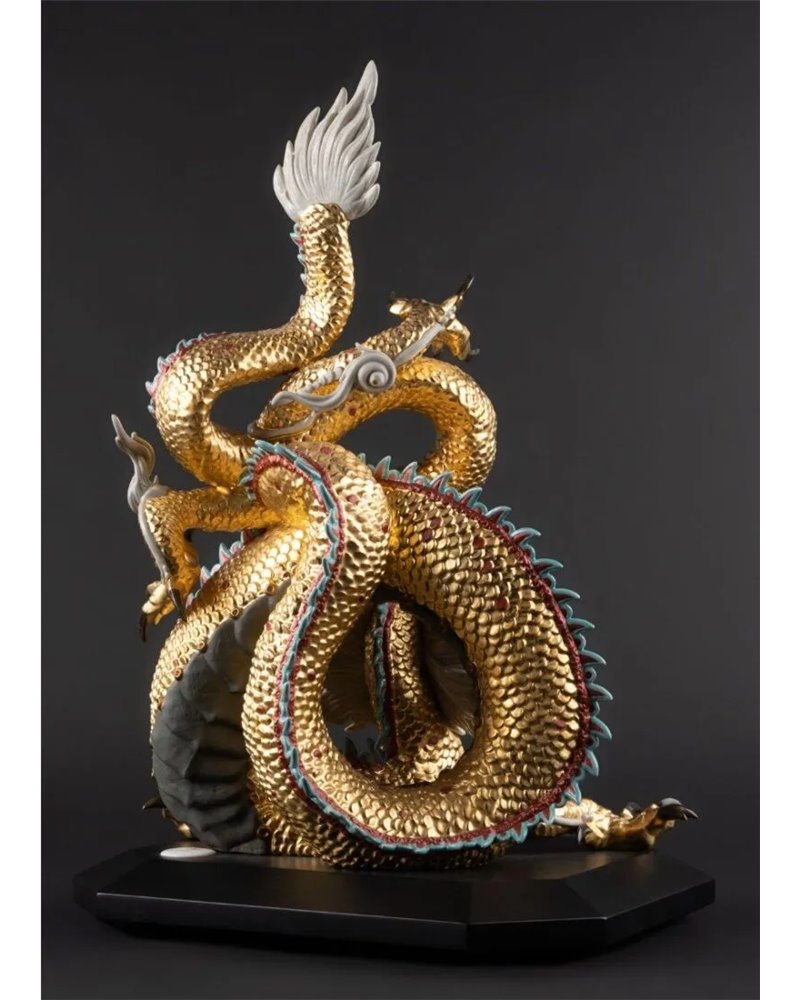 Escultura Dragón protector. Oro. Edición especial. Serie Limitada
