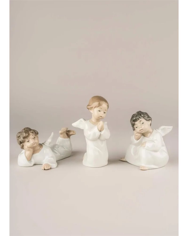 Figura Ángel orando