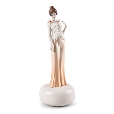 Escultura Bordado exquisito. Serie Limitada