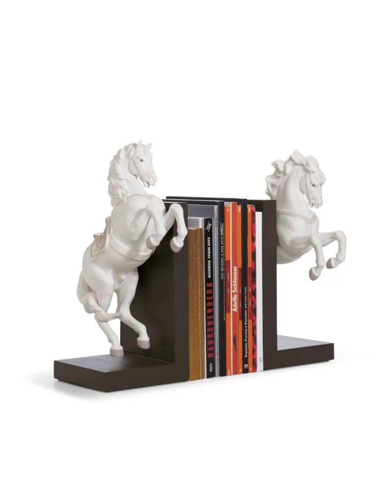 Figura Caballo en pirouette