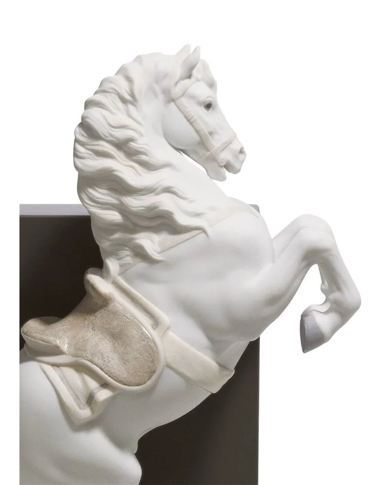 Figura Caballo en courbette