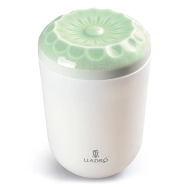 Vela Echoes of Nature. Aroma En el prado
