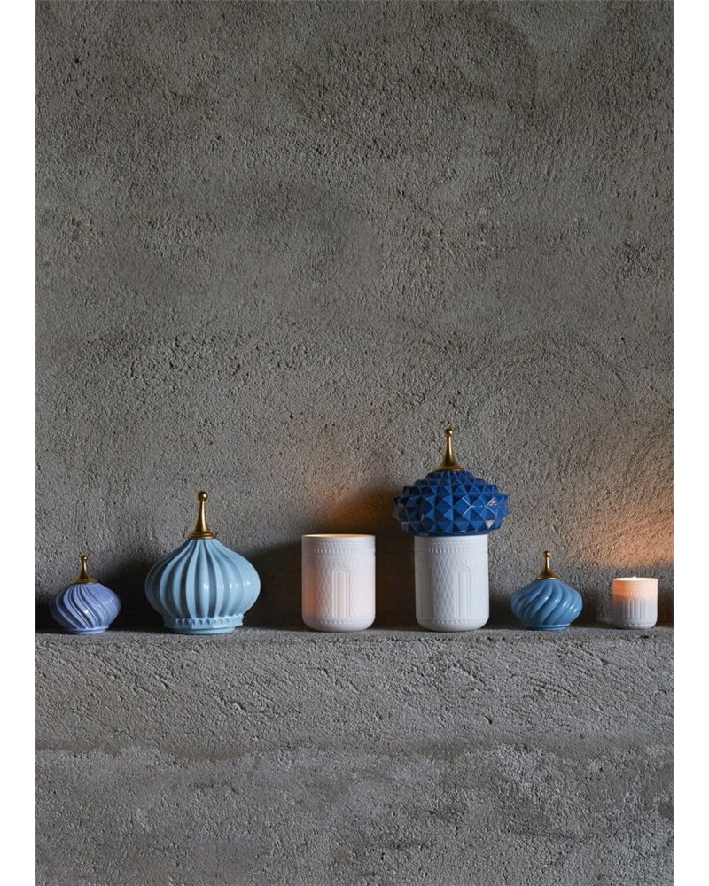Vela Pináculo turquesa 1001 Lights. Aroma Espíritu indomable