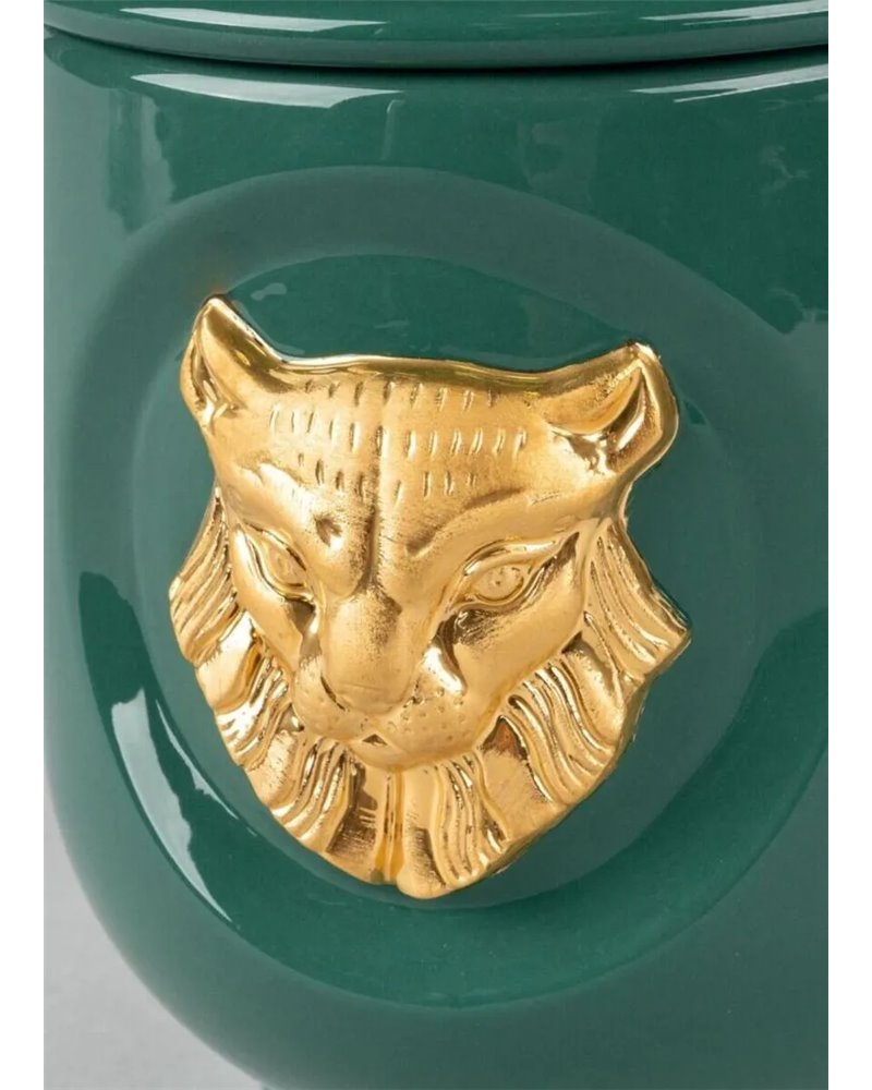 Vela Lince Luxurious animals. Aroma Redwood fire