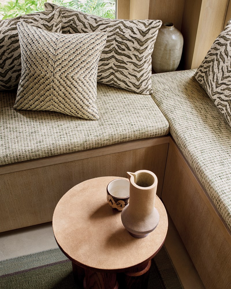 Tibor Taupe J0281-05