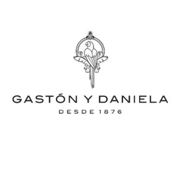 GASTON Y DANIELA